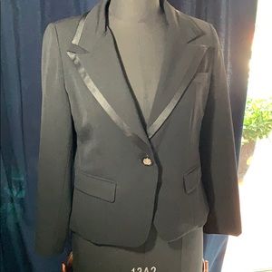 Black Blazer Gorgeous detailed trim and buttons